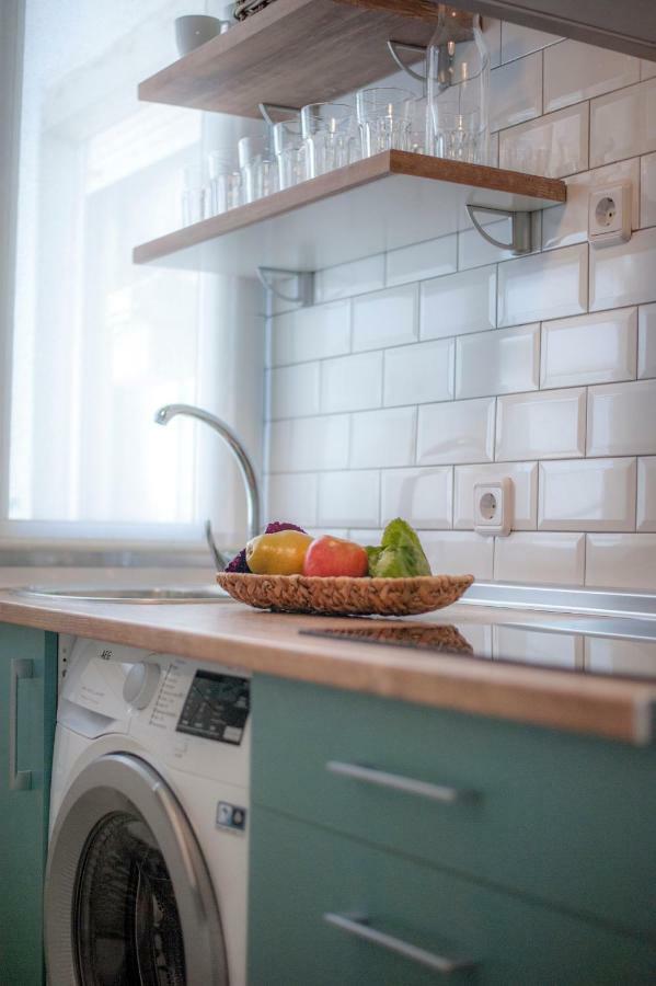 Guernica I Apartment Мадрид Екстериор снимка