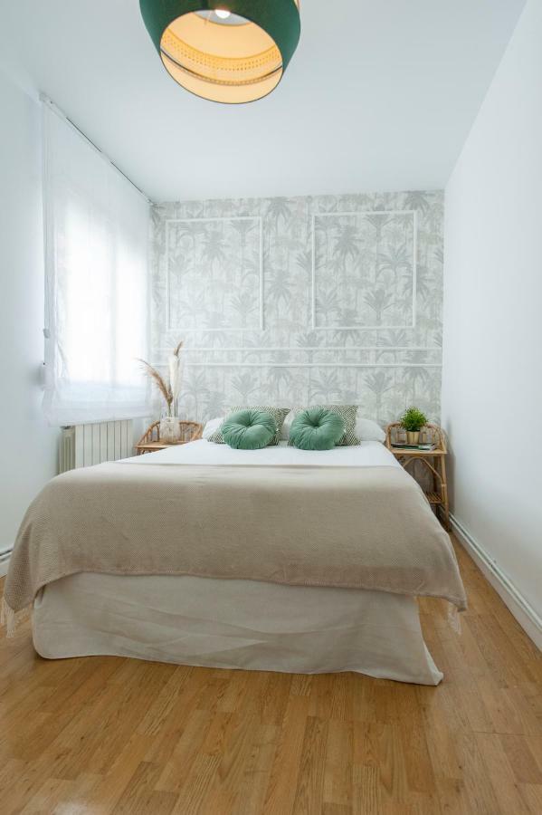 Guernica I Apartment Мадрид Екстериор снимка